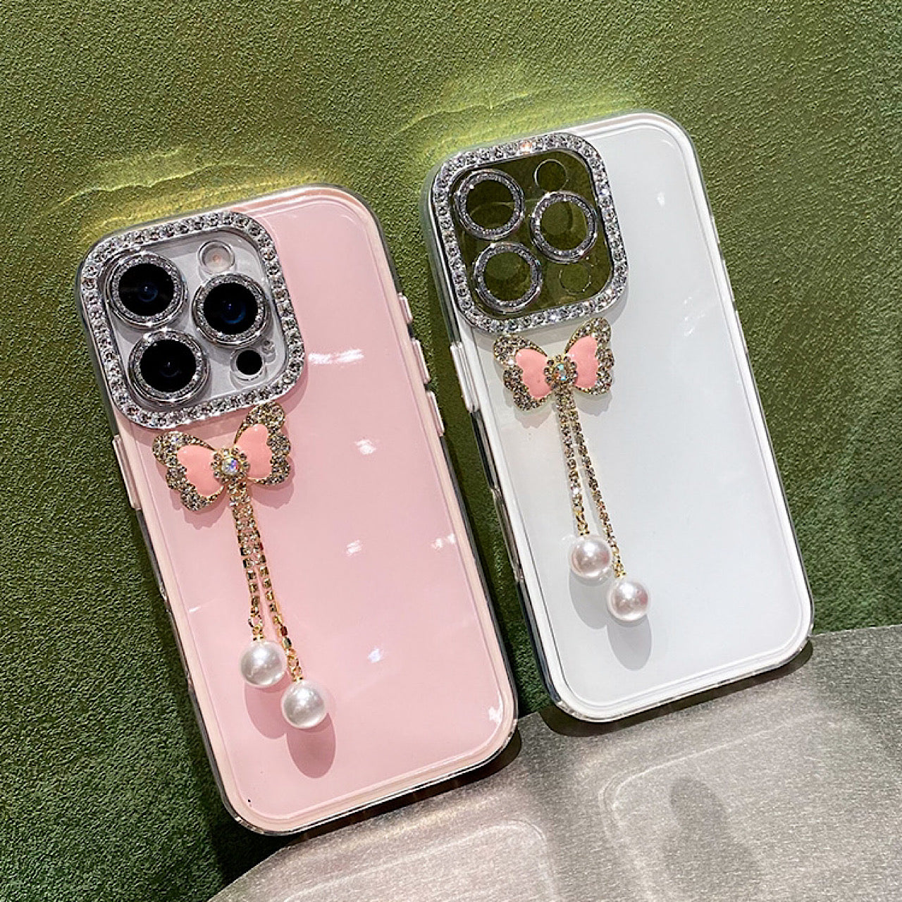 iPhoneケース パール揺れる 蝶々チャーム スマホケース