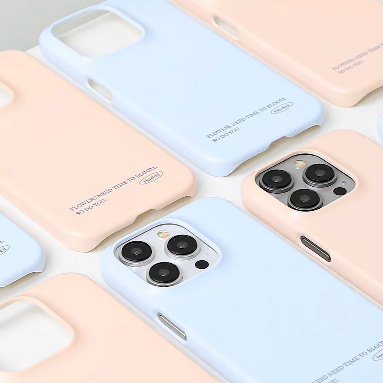 スタイリッシュなスマホアクセサリーをお求めなら、MYCASEが一押しです！厳選アイテムをご紹介します