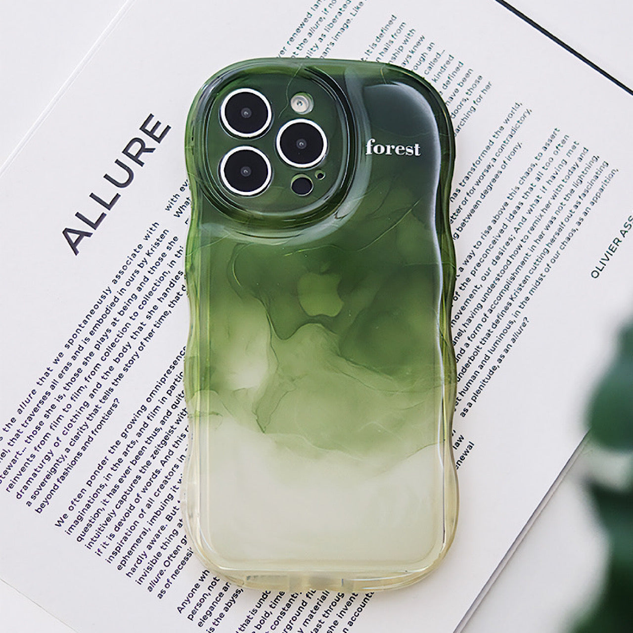 iPhone 15 Plus
