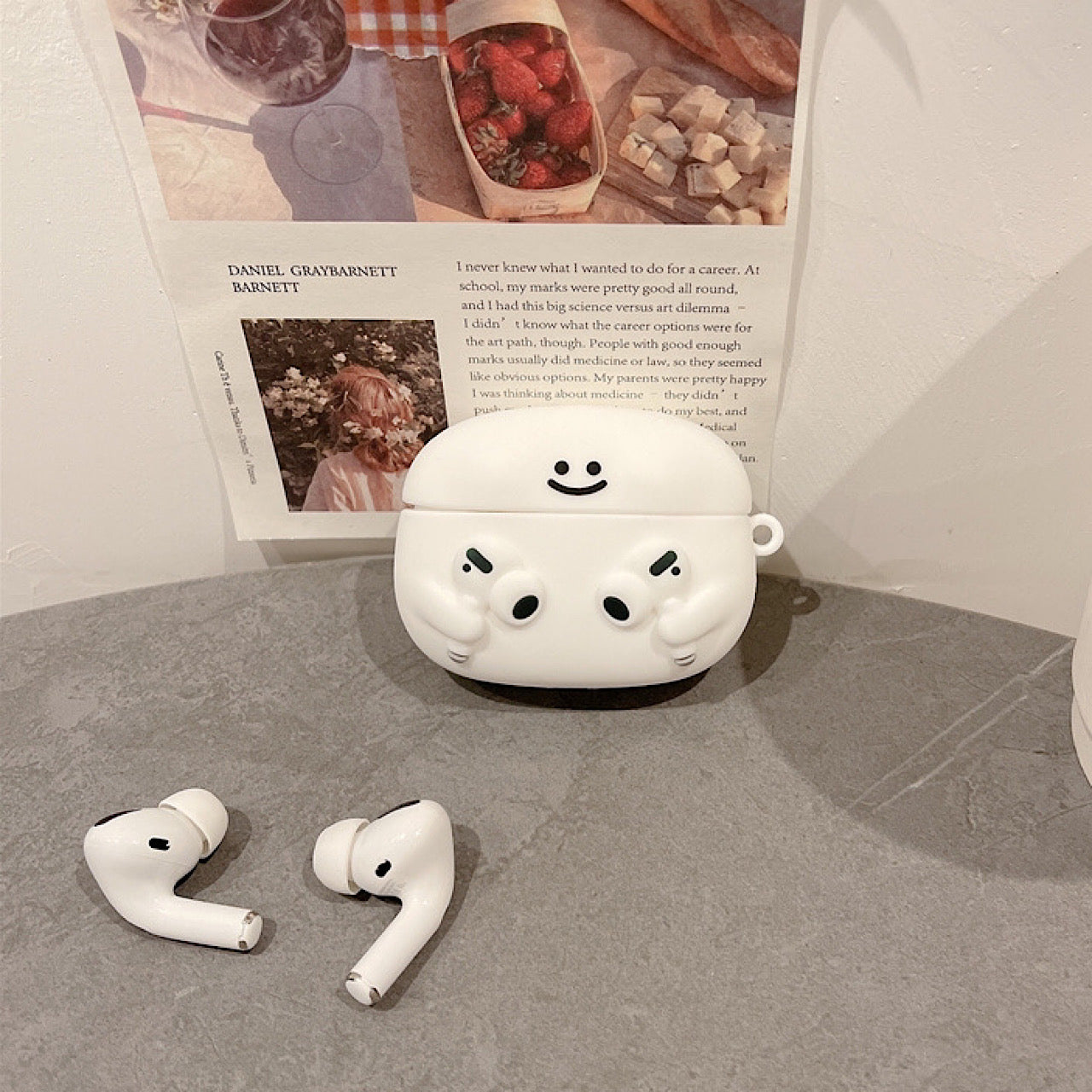 AirPodsケース かわいい にっこり笑顔 ホワイト AirPods Proケース