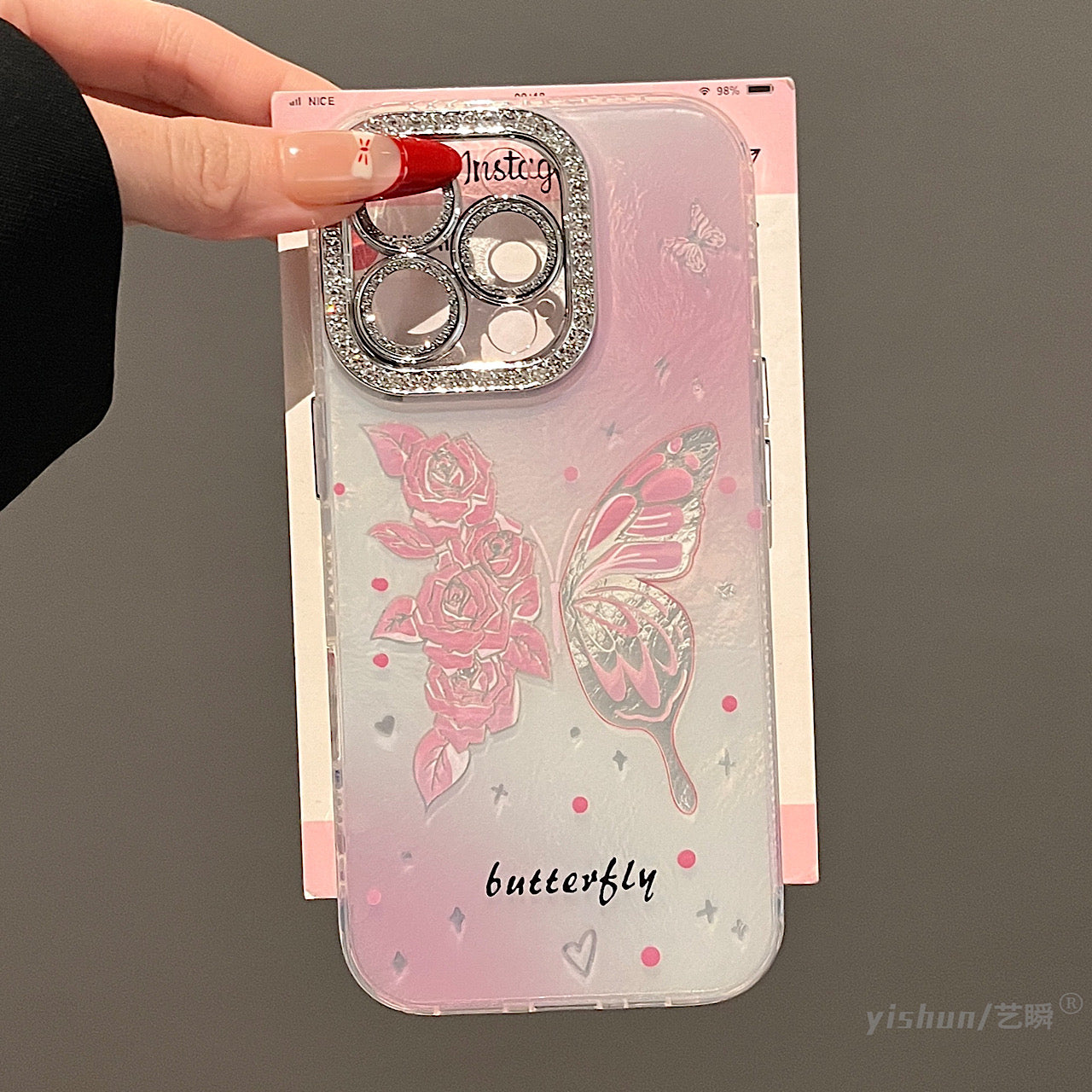 iPhoneケース おしゃれ ピンク 蝶々 キラキラ カメラ保護付き スマホケース