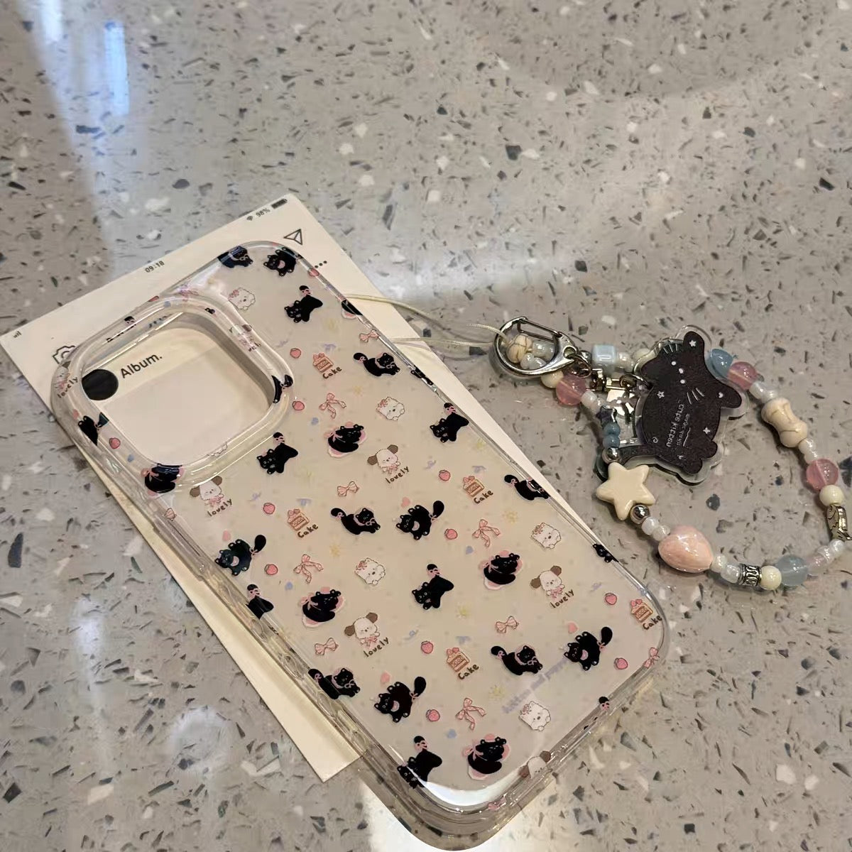 iPhoneケース かわいい 黒猫 ホワイト スマホケース