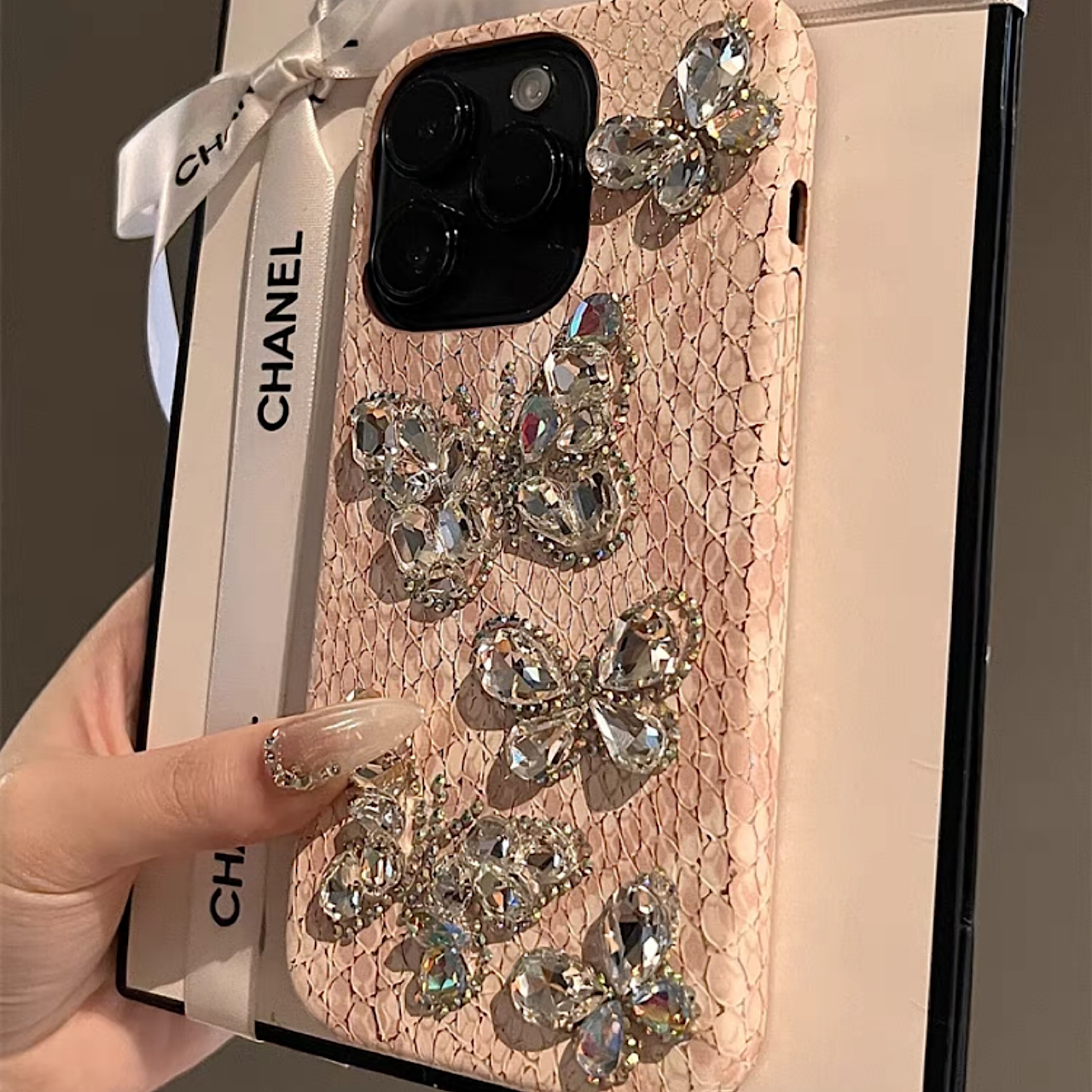 iPhoneケース おしゃれ 立体 ホワイト 蝶々 ピンク スマホケース
