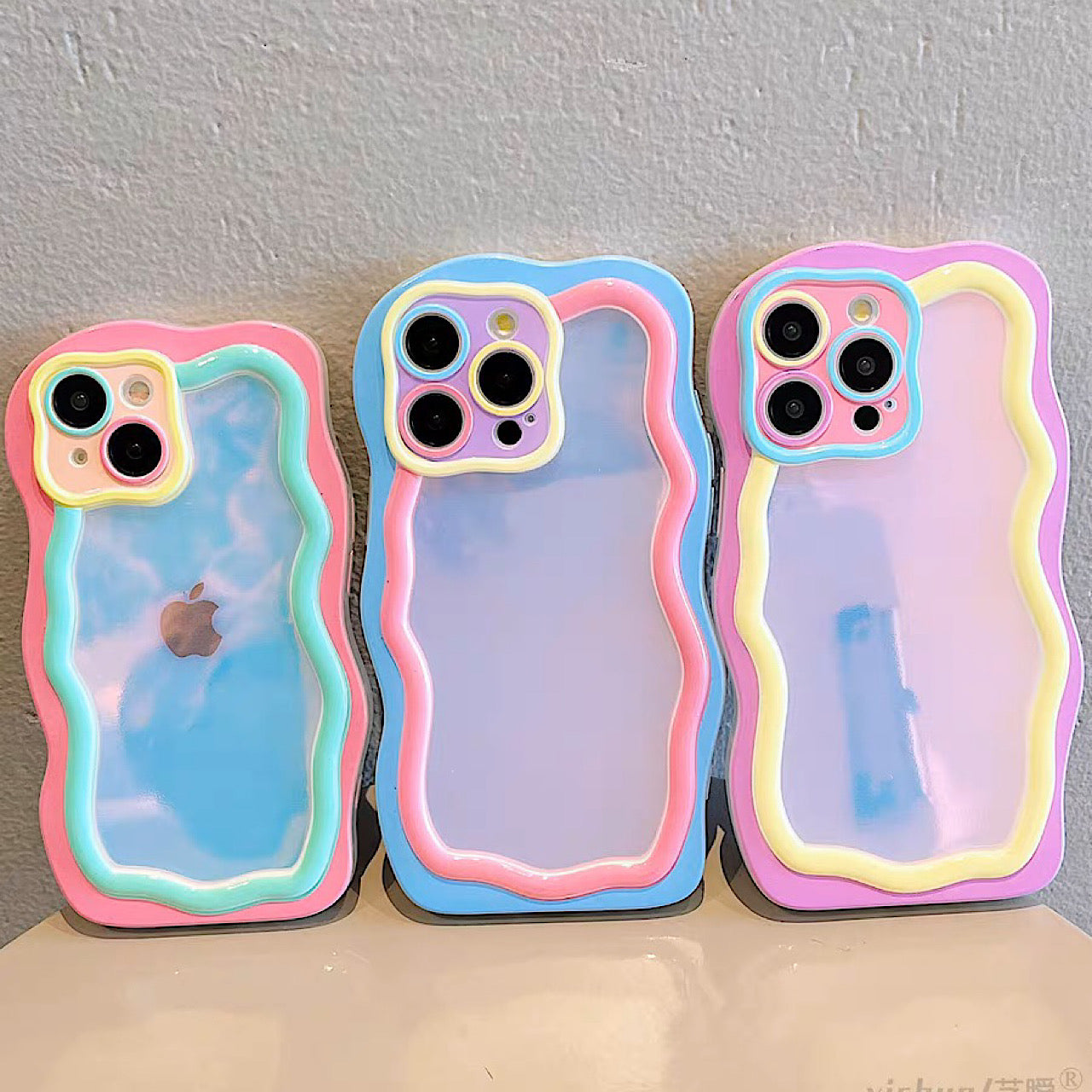 iPhoneケース おしゃれ うねうね 頑丈 韓国 スマホケース