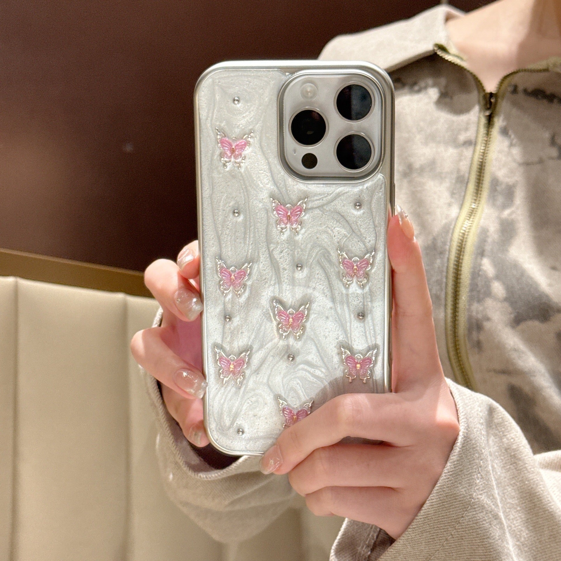 iPhoneケース 立体 蝶々 おしゃれ ホワイト スマホケース
