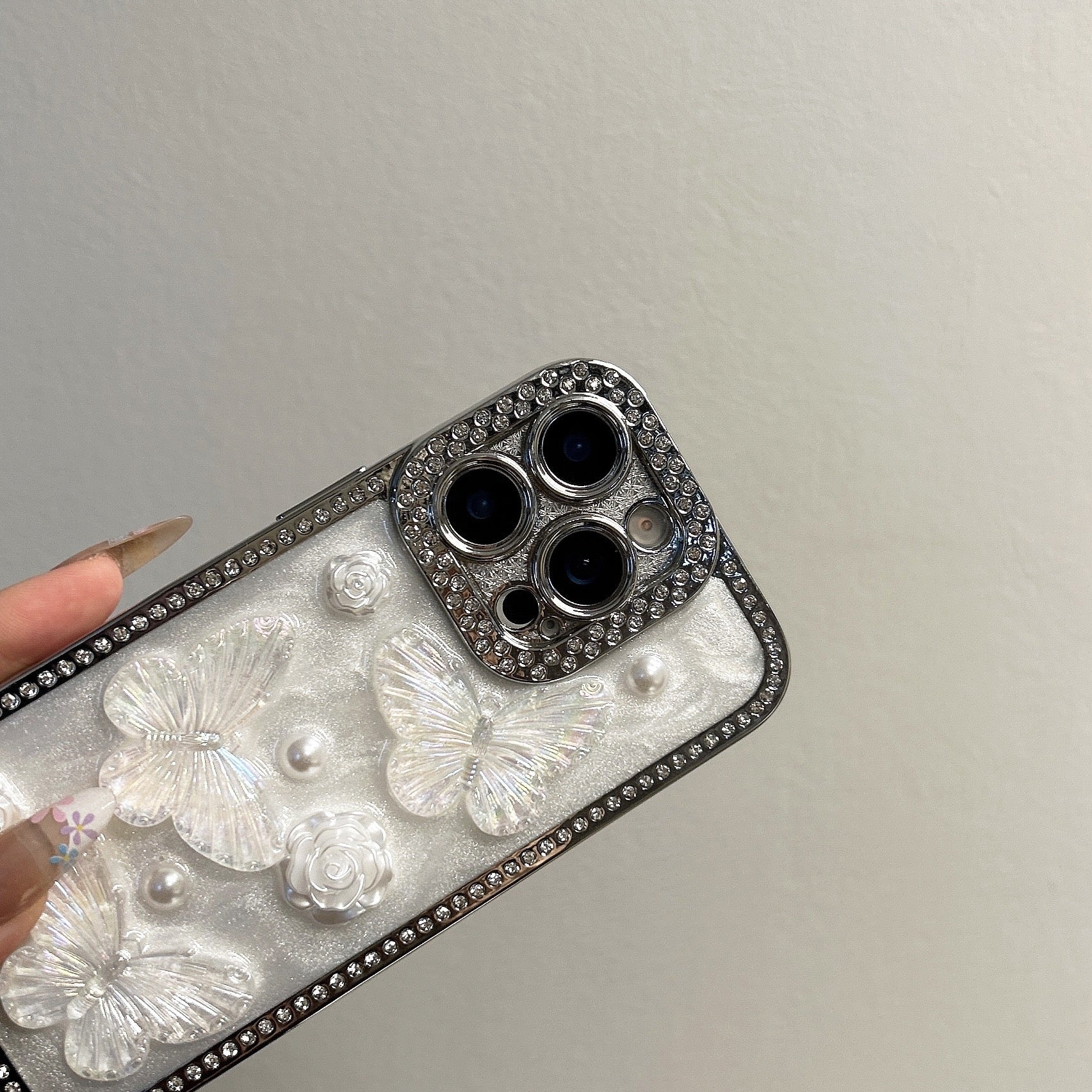 iPhoneケース 蝶々とローズ エレガント スマホケース