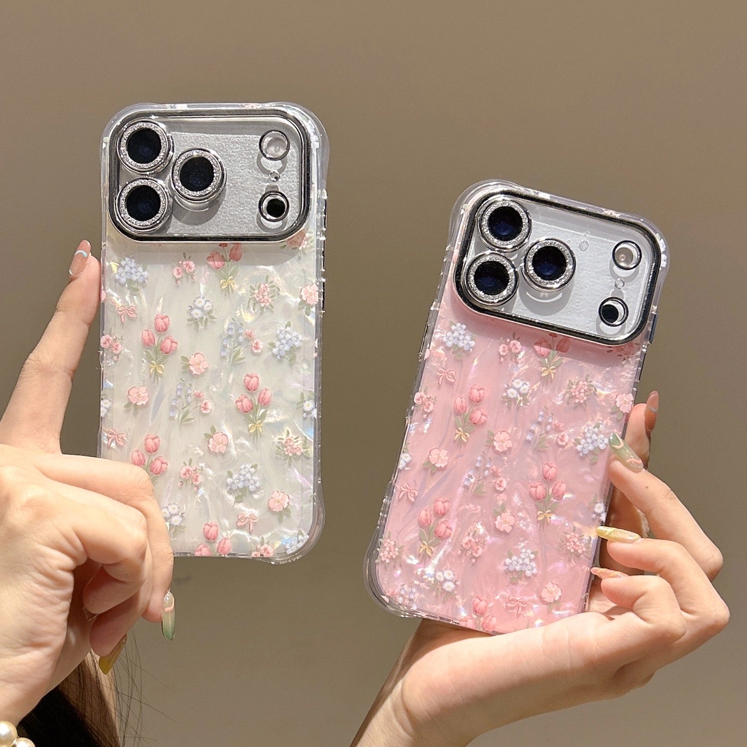 iPhoneケース うる艶フラワー おしゃれデザイン 透明感 チューリップ花柄キラキラ スマホケース