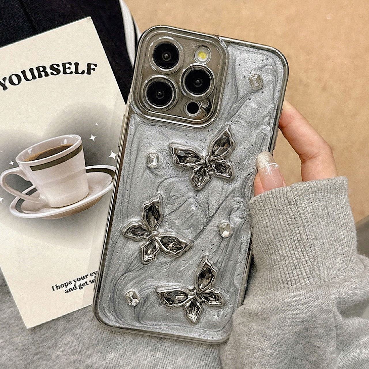iPhoneケース おしゃれ 立体 蝶々 グレー スマホケース