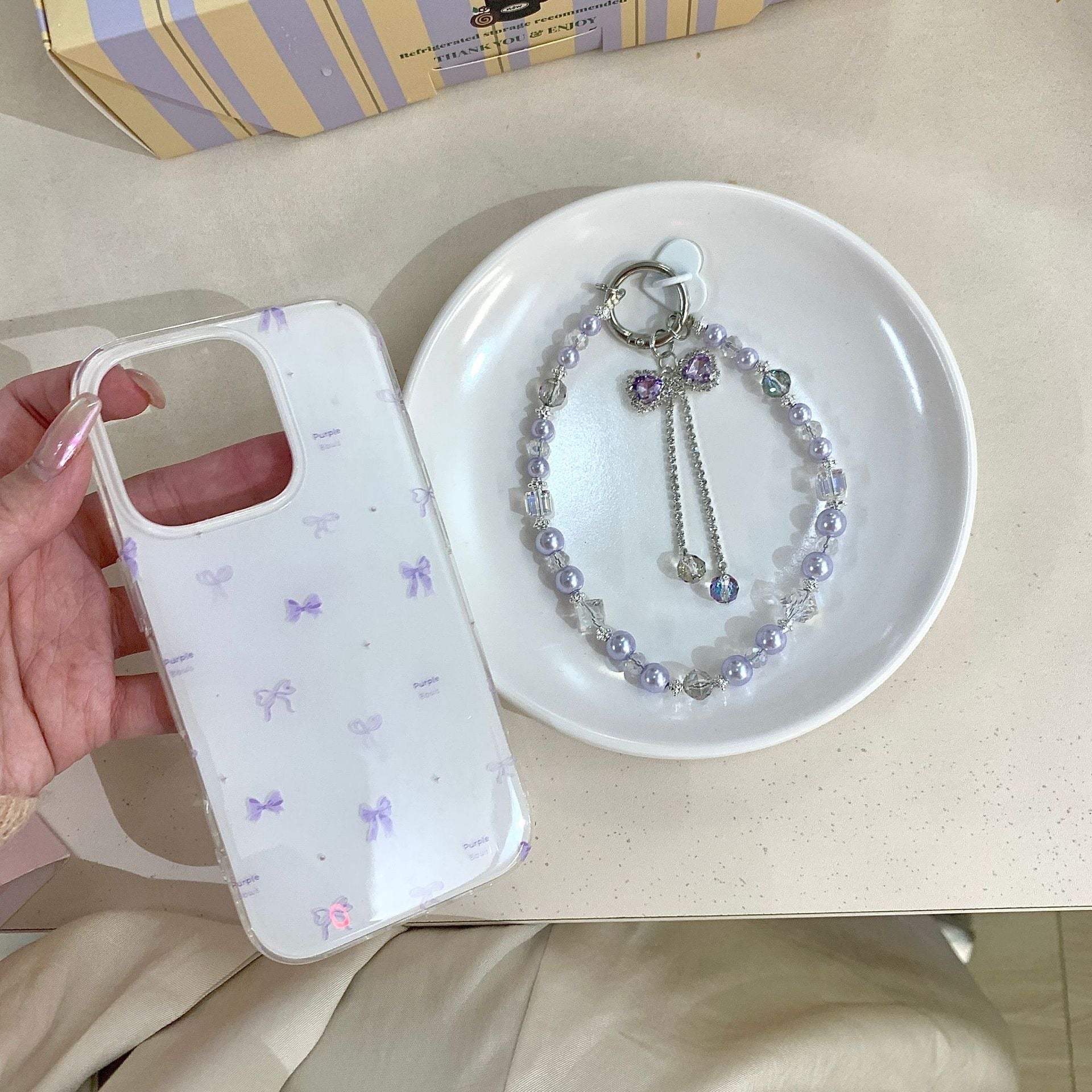 iPhoneケース かわいい パープル リボン チャーム付き スマホケース