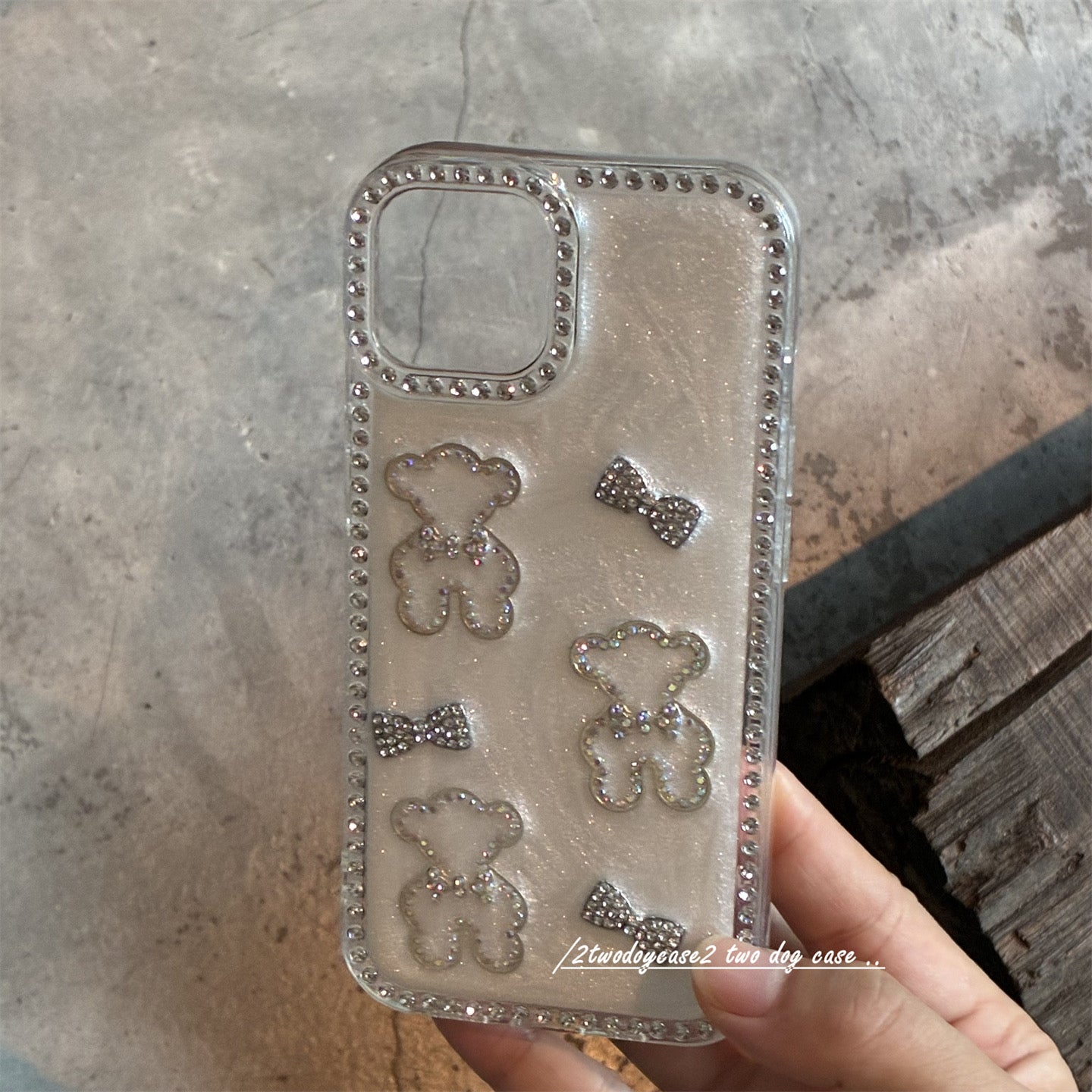 iPhoneケース 立体くま＆キラキラリボン ホワイトラメ スマホケース
