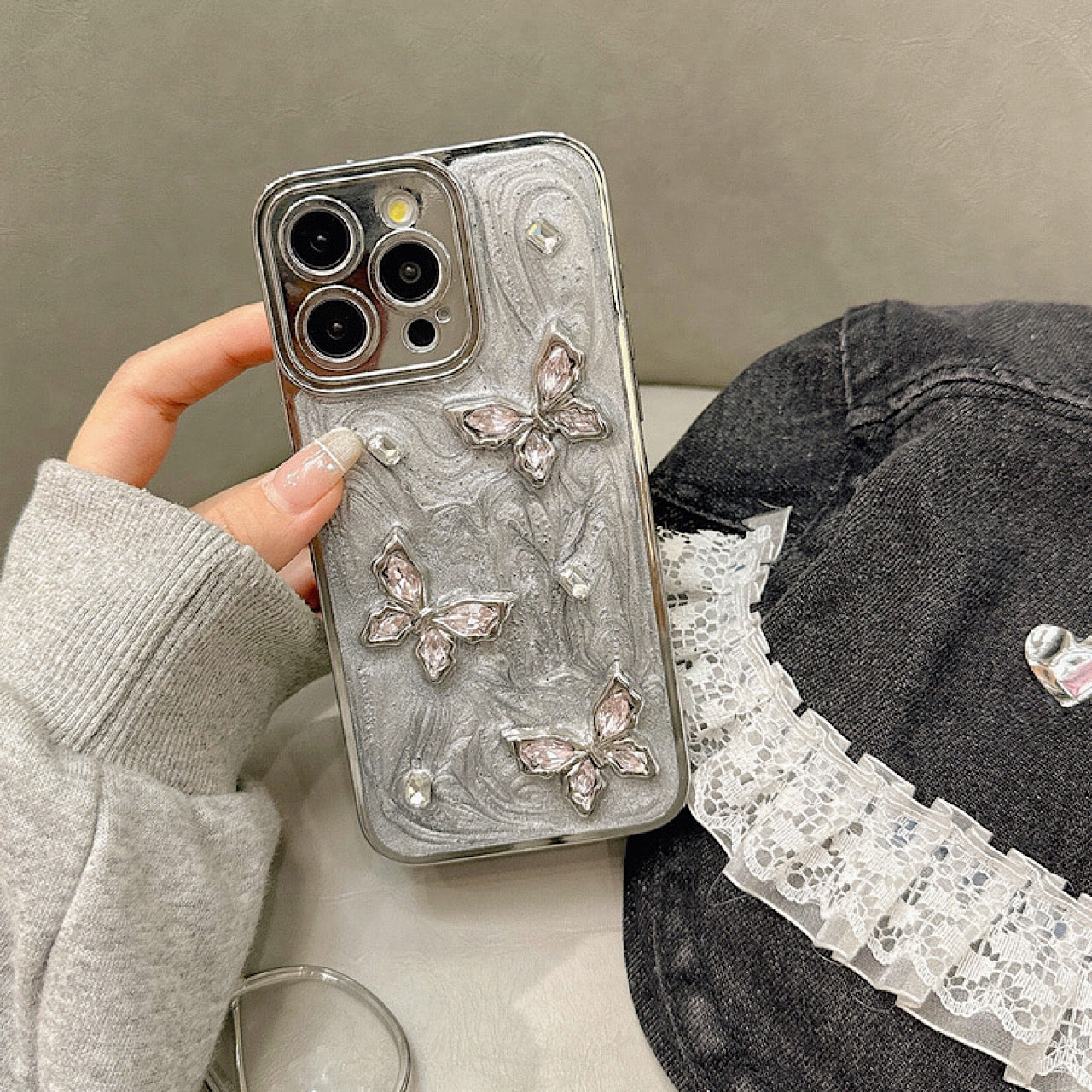 iPhoneケース おしゃれ 立体 蝶々 グレー スマホケース