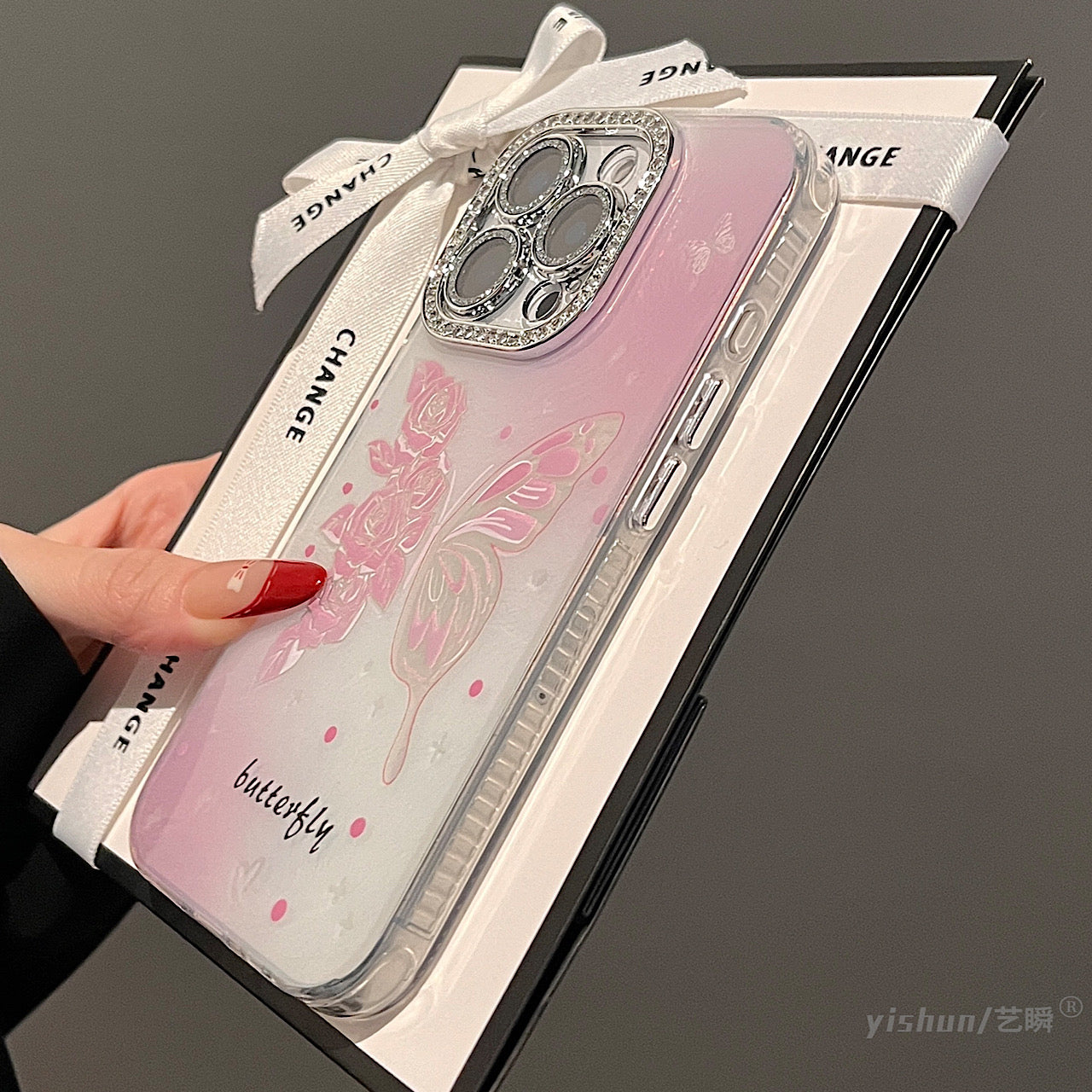 iPhoneケース おしゃれ ピンク 蝶々 キラキラ カメラ保護付き スマホケース