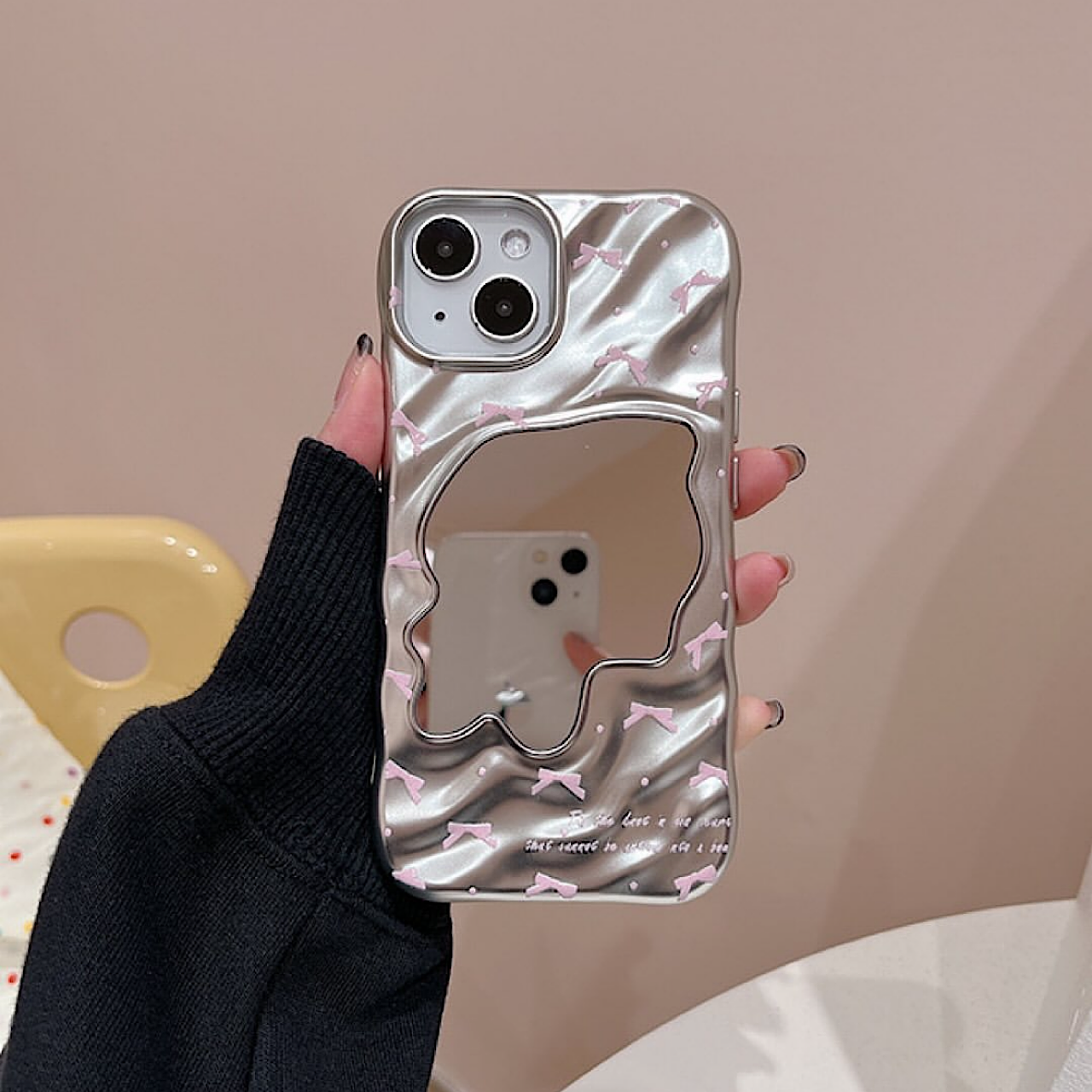 iPhoneケースシルバーウェーブ×ピンクリボン おしゃれ スマホケース